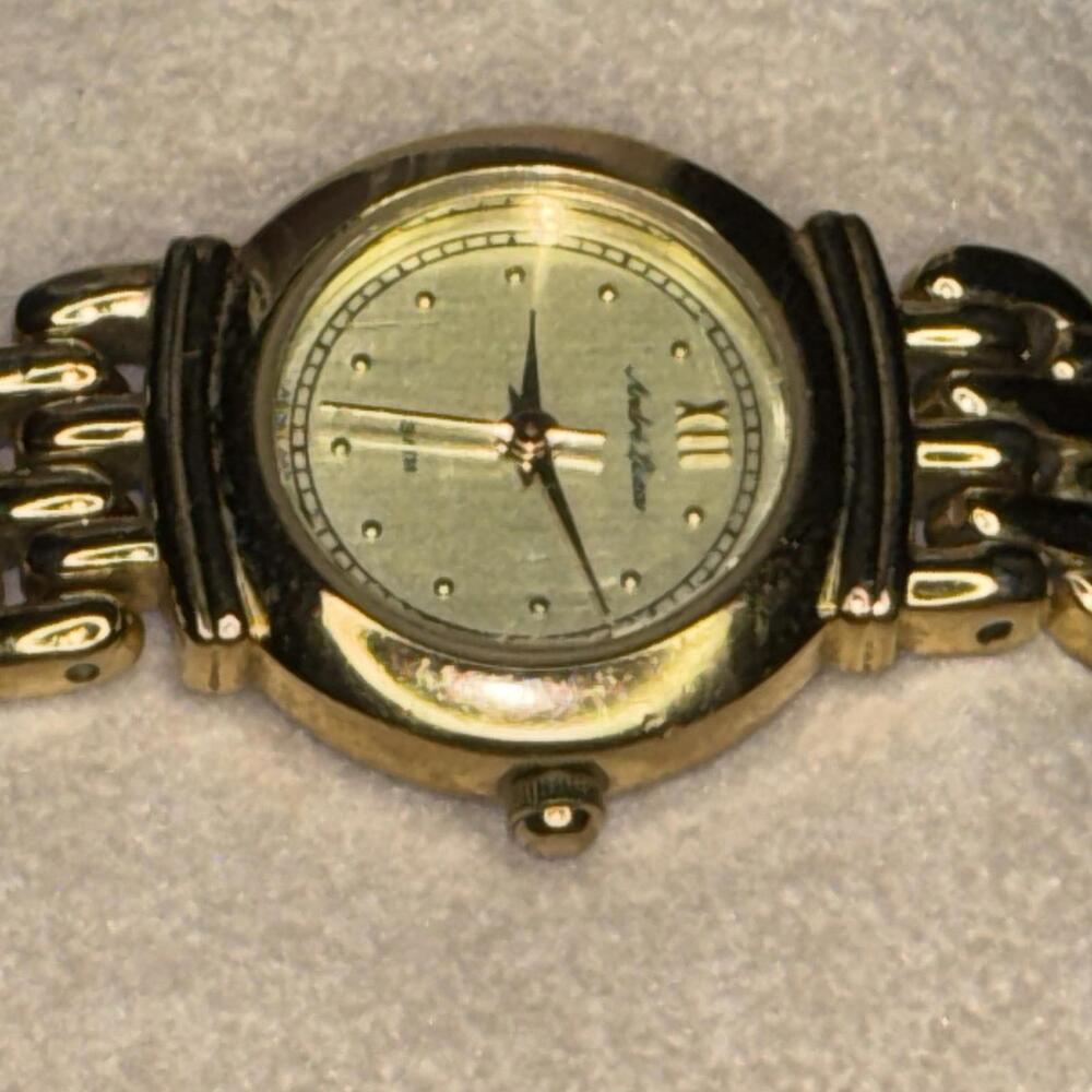 Rare André Lazar Gold-Tone Women’s Watch – Elegant Holiday Gift Boxed - Picture 5 of 9